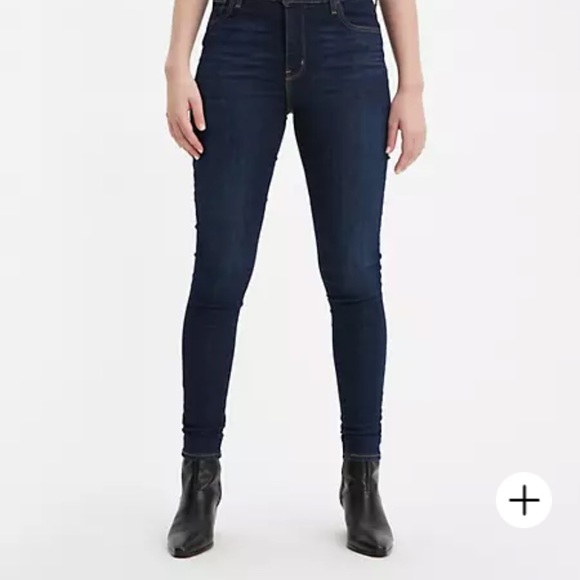 Levi’s 720 high-rise Super Skinny Jeans - Picture 2 of 4